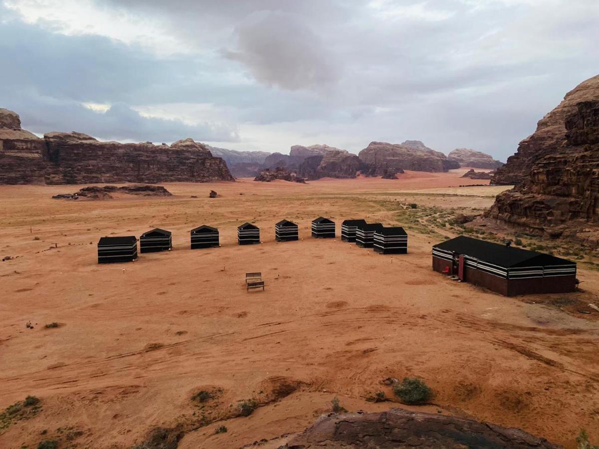 Wadi Rum Desert Heart Camp ภายนอก รูปภาพ